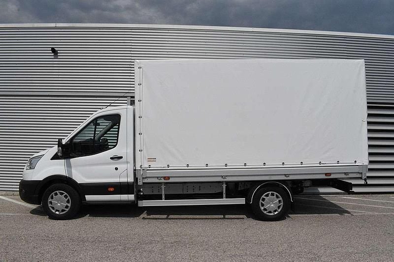 Gebraucht Ford Transit 159 PS (116 kW) 2022 Weiß Van