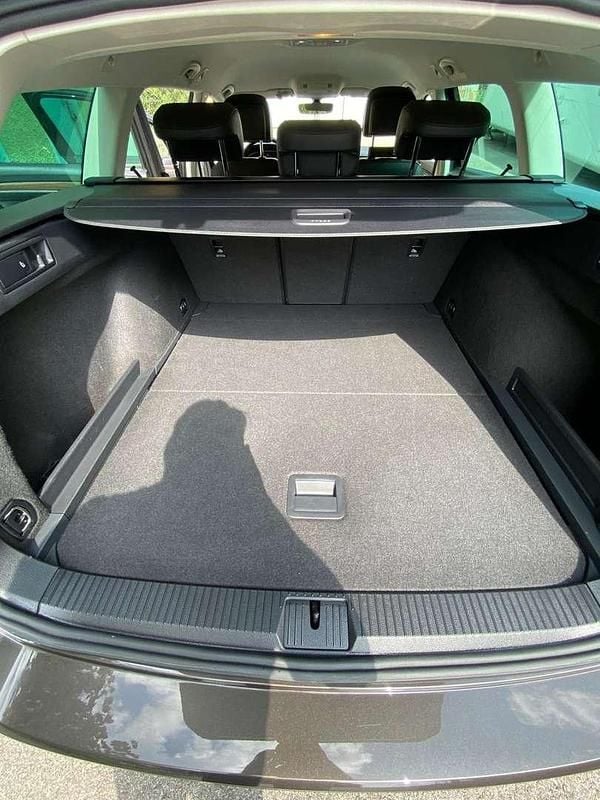 Gebraucht VW Passat Highline 190 PS (139 kW) 2016 Kombi