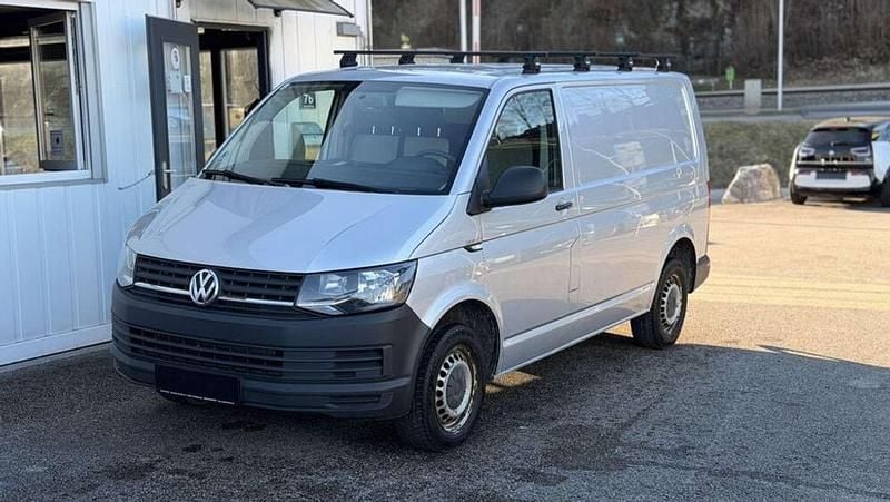 Gebraucht VW T6 150 PS (110 kW) 2017 Silber Van