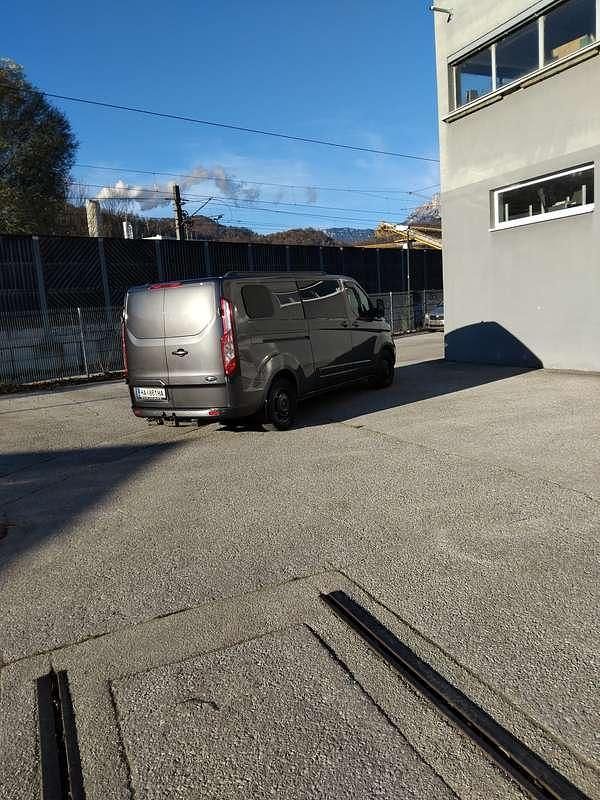 Gebraucht Ford Transit Custom Limited 131 PS (96 kW) 2020 Grau Van