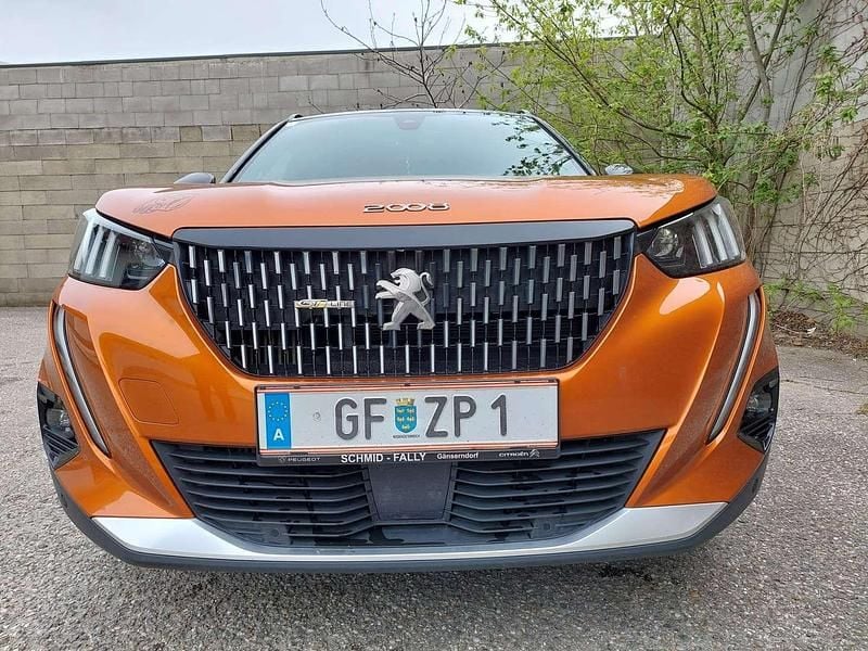 Gebraucht Peugeot 2008 S 131 PS (96 kW) 2020 Braun SUV