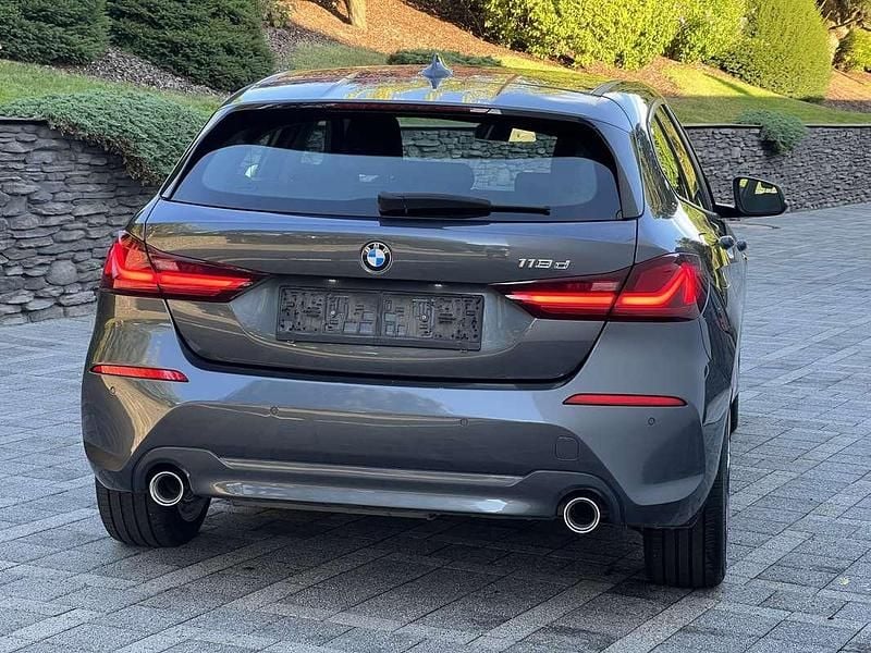 Gebraucht BMW 118 150 PS (110 kW) 2020 Grau Kleinwagen