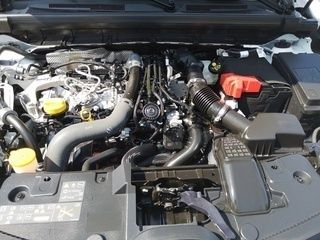 Weiß Gebraucht 2024 Renault Arkana Techno SUV | € 28.750 (Etwas zu teuer) - Bild 1/1