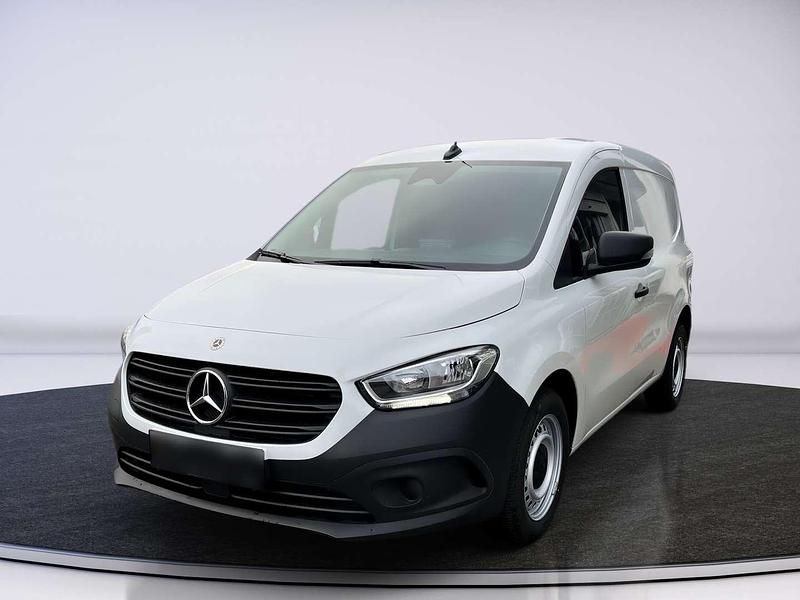 Gebraucht Mercedes Citan 110 95 PS (69 kW) 2024 Weiß Van
