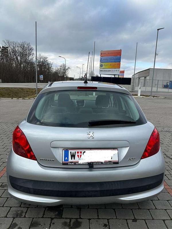 Gebraucht Peugeot 207 73 PS (53 kW) 2007 Limousine