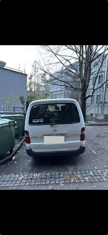 Gebraucht Toyota HiAce 95 PS (69 kW) 2012 Van