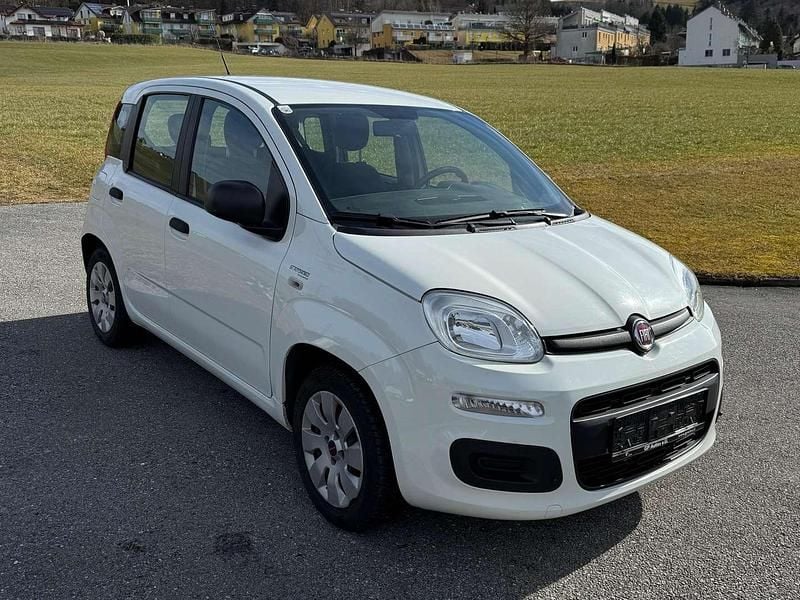 Gebraucht Fiat Panda 69 PS (50 kW) 2017 Weiß Kleinwagen