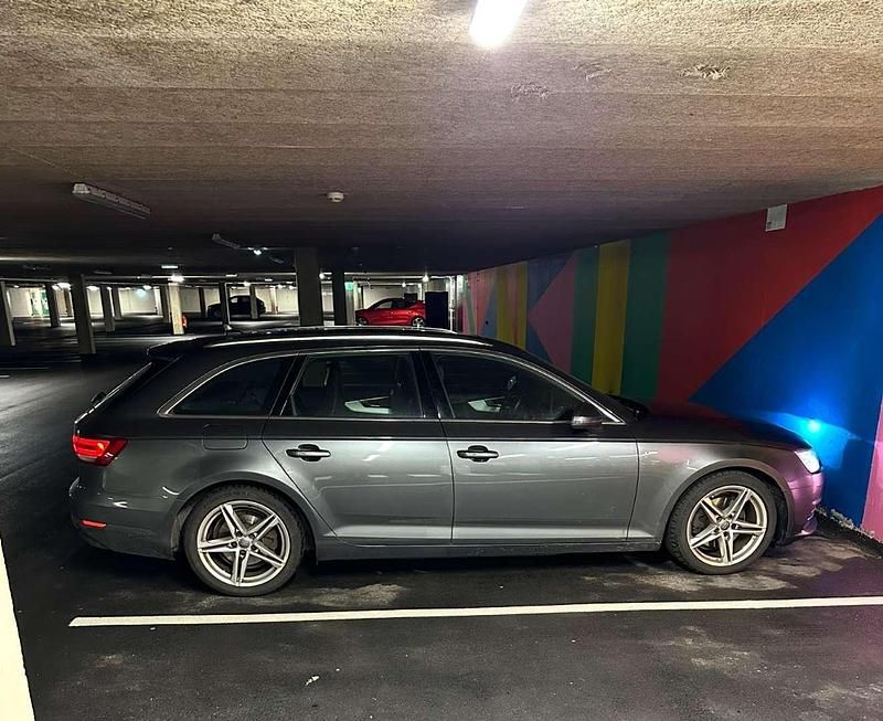 Gebraucht Audi A4 Sport 150 PS (110 kW) 2017 Grau Kombi