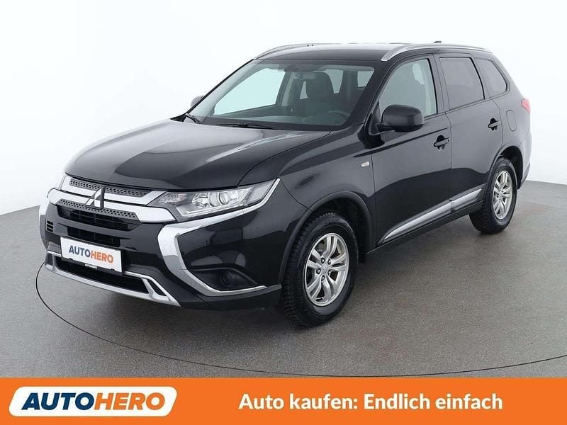 Gebraucht Mitsubishi Outlander Invite 150 PS (110 kW) 2020 Schwarz SUV