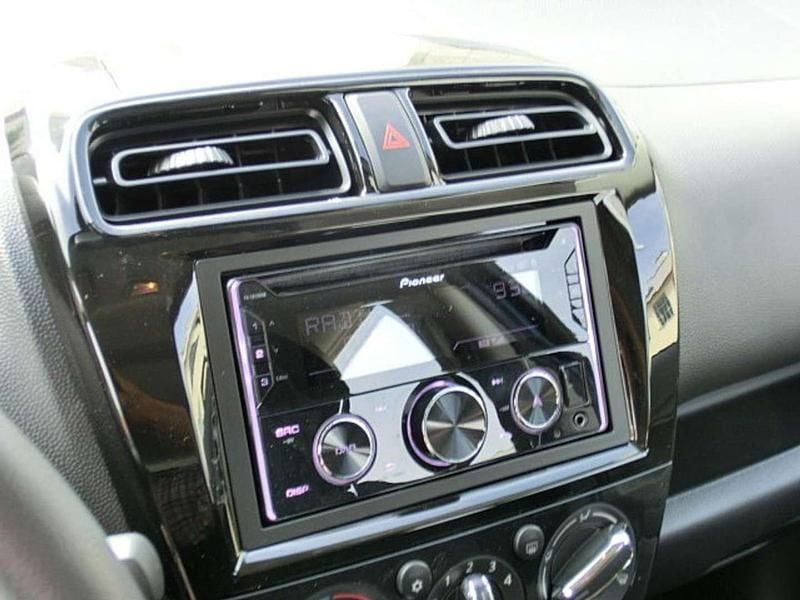 Gebraucht Mitsubishi Space Star Inform 71 PS (52 kW) 2024 Blau Limousine