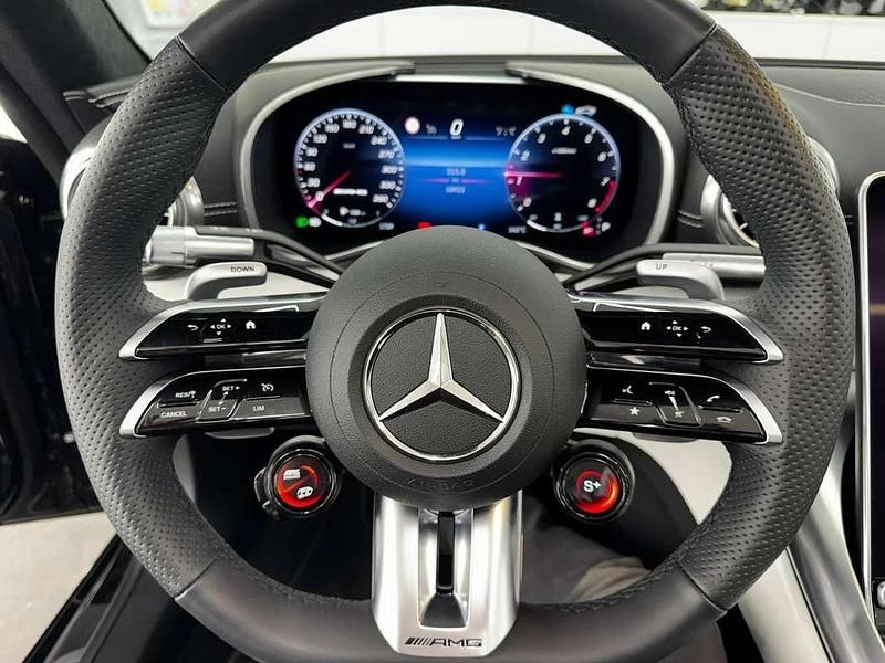 Gebraucht Mercedes SL63 AMG AMG 585 PS (430 kW) 2022 Schwarz Cabrio