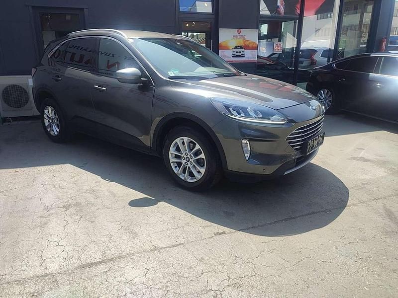 Gebraucht Ford Kuga Titanium 120 PS (88 kW) 2021 Grau SUV