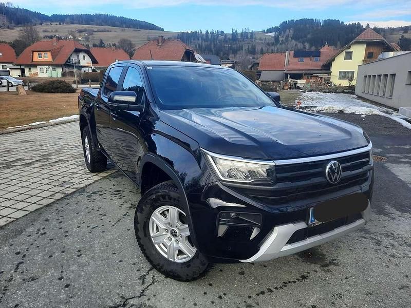 Gebraucht VW Amarok Life 205 PS (150 kW) 2023 Schwarz Abholung