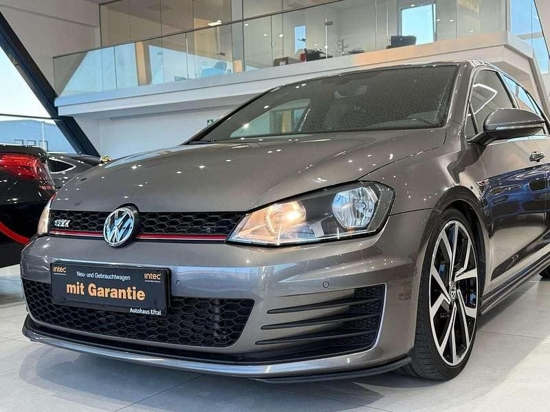 Gebraucht VW Golf VII GTI 220 PS (161 kW) 2017 Grau Limousine
