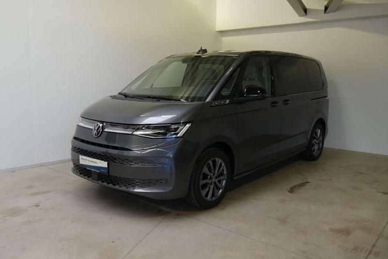 Gebraucht VW Multivan Style 150 PS (110 kW) 2024 Mittelgrau  metallic Van