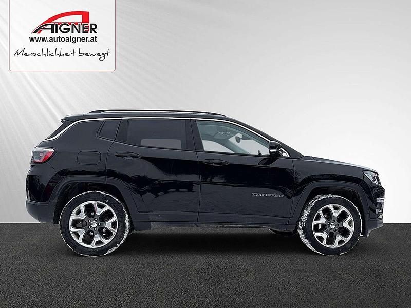 Gebraucht Jeep Compass Limited 170 PS (125 kW) 2019 Schwarz SUV