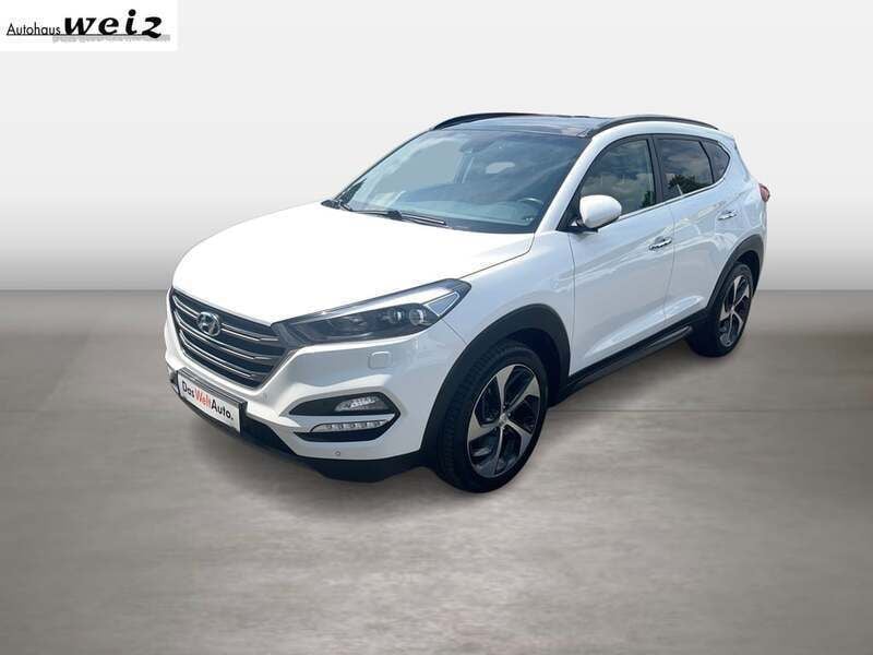 Weiss normal Gebraucht 2016 Hyundai Tucson SUV | € 17.900 - Bild 1/4