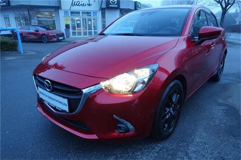 Gebraucht Mazda 2 Takumi-Line 90 PS (66 kW) 2019 Rot Limousine