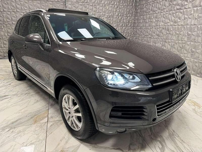 Grau Gebraucht 2011 VW Touareg SUV | € 10.390 (Superpreis) - Bild 1/4