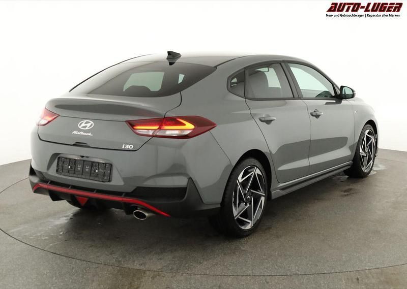 Neu Hyundai i30 N Line 140 PS (102 kW) 2025 Shadow gray Limousine