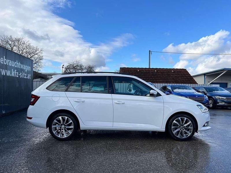 Gebraucht Skoda Fabia Ambition 95 PS (69 kW) 2022 Weiß Kleinwagen