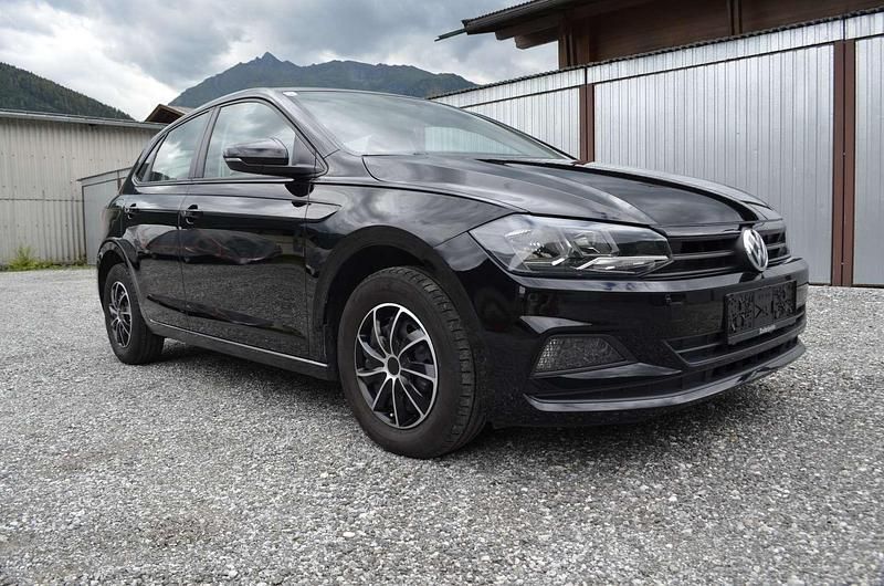 Gebraucht VW Polo 80 PS (58 kW) 2019 Limousine