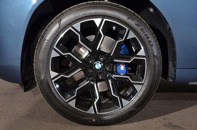 Gebraucht BMW X3 Efficient Dynamics 197 PS (144 kW) 2025 Arctic race blue SUV