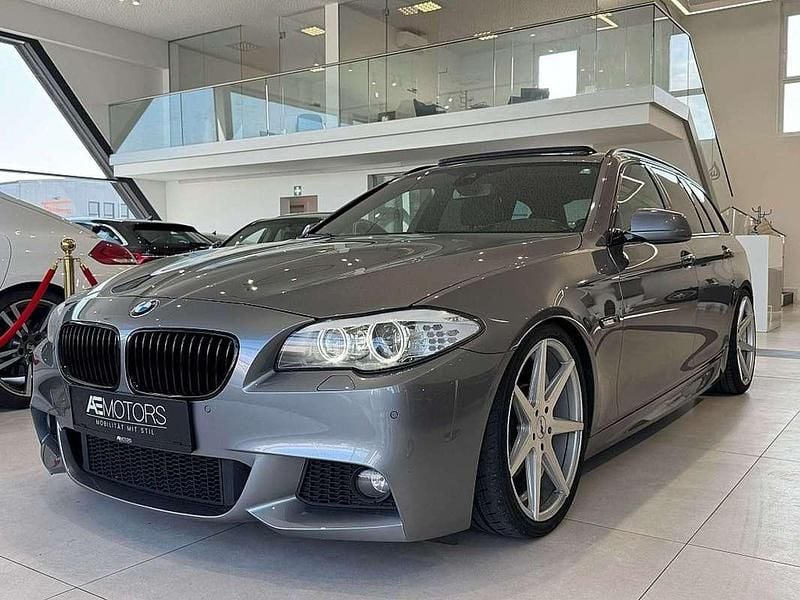 Gebraucht BMW 525 M Sport 218 PS (160 kW) 2013 Grau Kombi