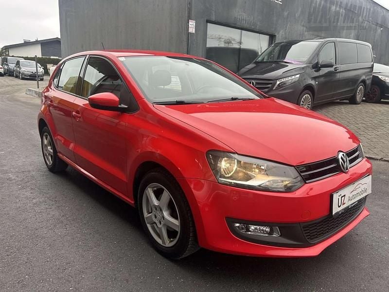 Rot Gebraucht 2012 VW Polo Comfortline Kleinwagen | € 5.990 (Fairer Preis) - Bild 1/4