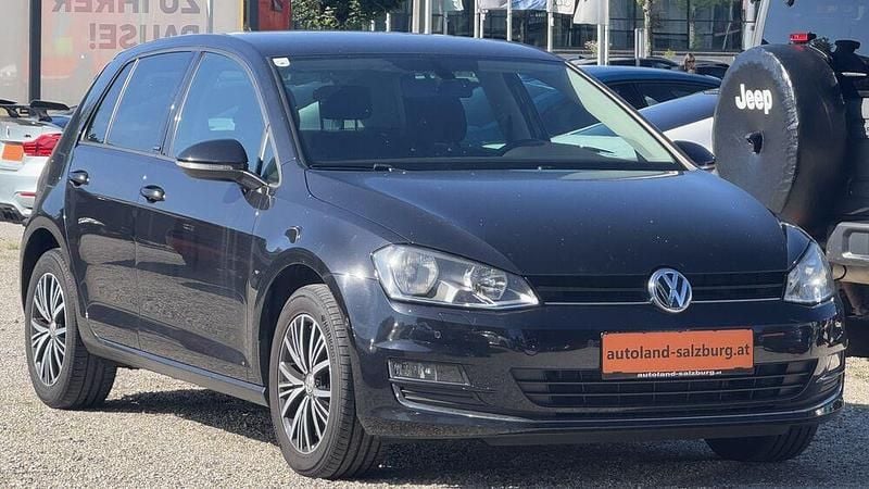Gebraucht VW Golf VII Comfortline 110 PS (80 kW) 2016 Schwarz Limousine