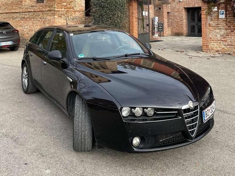 Gebraucht 2011 Alfa Romeo 159 Progression Kombi | € 2.450 - Bild 1/1