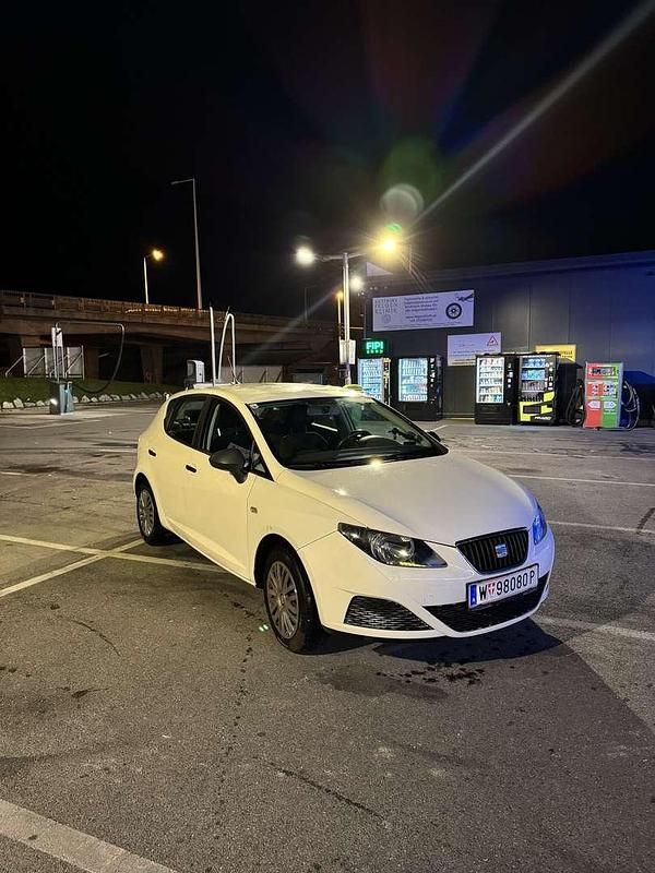 Gebraucht Seat Ibiza Reference 80 PS (58 kW) 2009 Weiß Limousine
