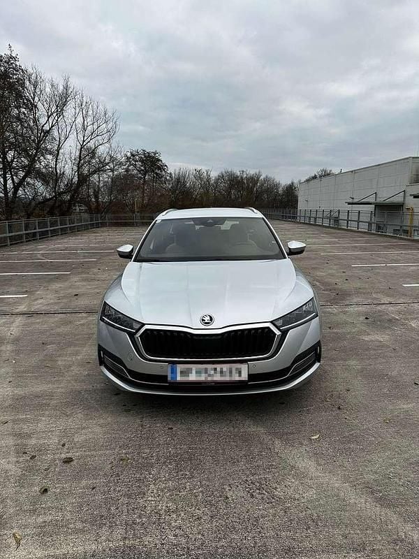 Gebraucht 2021 Skoda Octavia Style Kombi | € 18.990 (Guter Preis) - Bild 1/4
