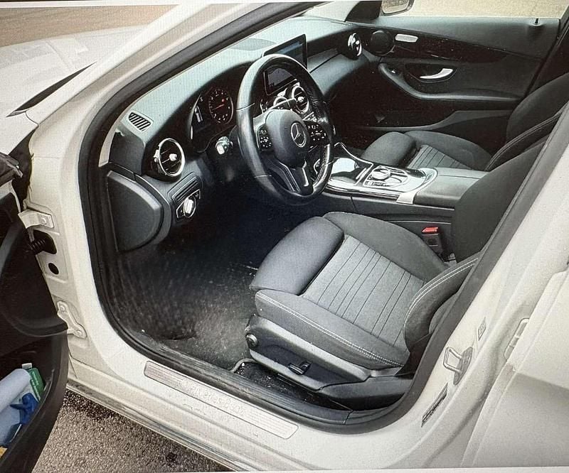 Gebraucht Mercedes C180 Classic 120 PS (88 kW) 2018 Kombi