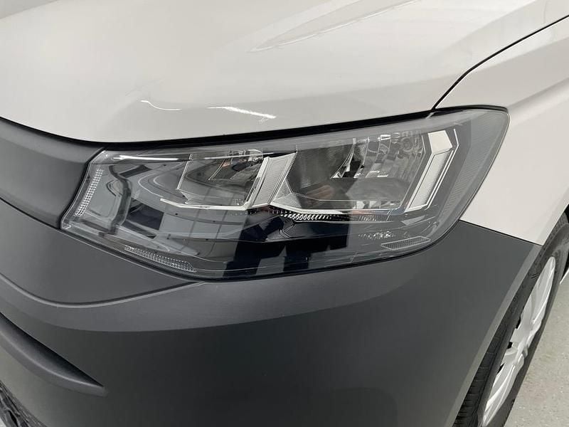 Gebraucht VW Caddy 102 PS (75 kW) 2024 Weiss  normal Van / Kleinbus