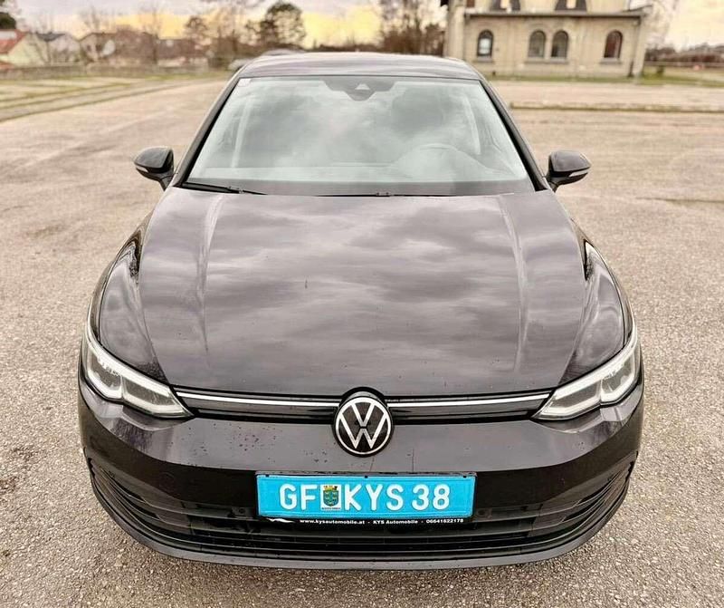 Gebraucht VW Golf Business 116 PS (85 kW) 2023 Schwarz Limousine