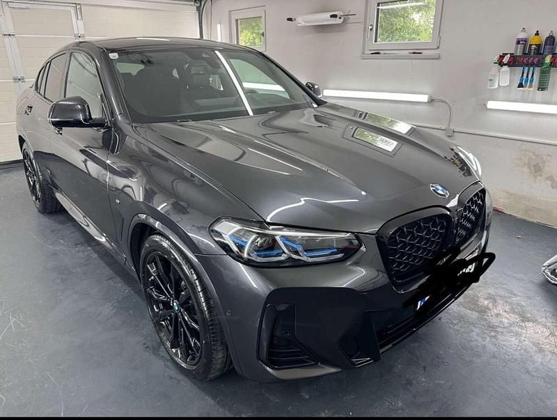 Grau Gebraucht 2024 BMW X4 M Sport SUV | € 65.990 (Fairer Preis) - Bild 1/4