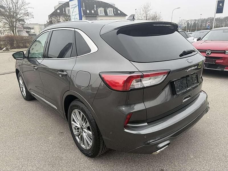 Gebraucht Ford Kuga Vignale 152 PS (111 kW) 2022 Grau SUV