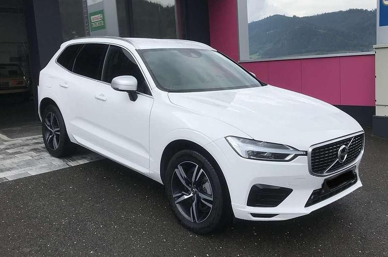 Gebraucht Volvo XC60 R-Design 150 PS (110 kW) 2018 Weiß SUV