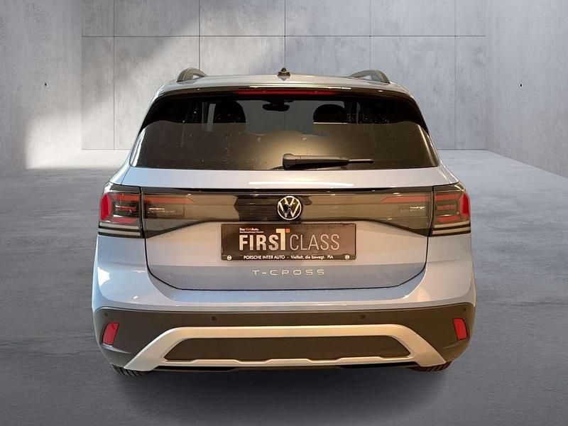 Neu VW T-Cross 116 PS (85 kW) 2025 Mittelblau  normal SUV