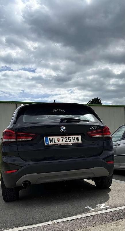 Gebraucht BMW X1 Advantage 150 PS (110 kW) 2017 Schwarz SUV