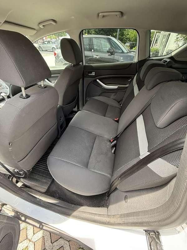 Gebraucht Ford Kuga Trend 140 PS (102 kW) 2012 SUV