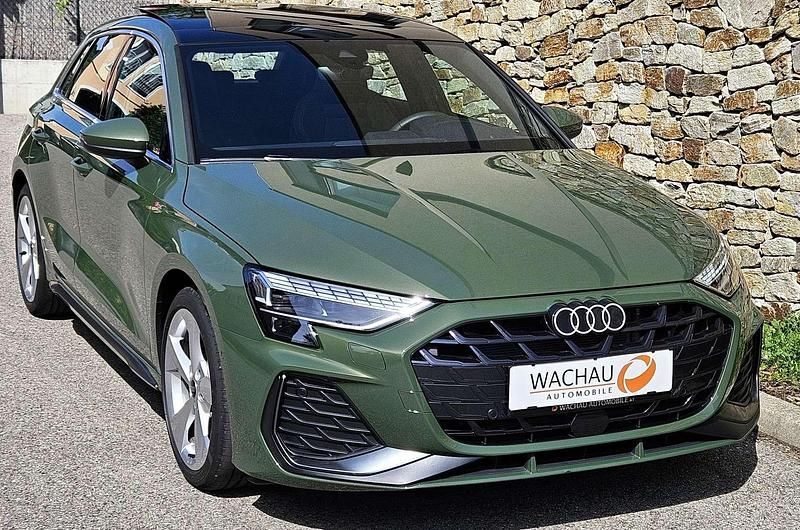 Gebraucht Audi A3 S-Line 150 PS (110 kW) 2024 Grün Kleinwagen