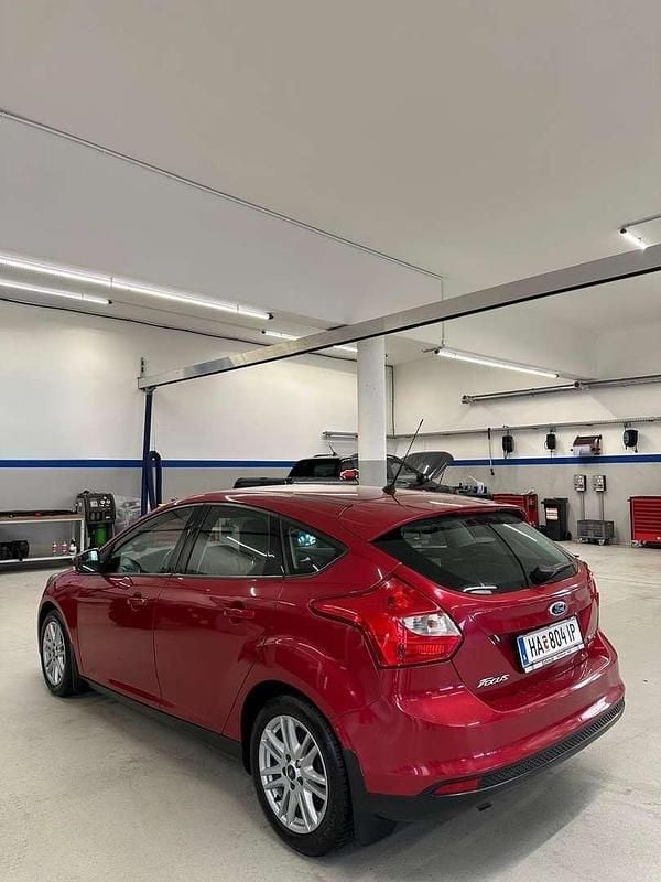 Gebraucht Ford Focus 95 PS (69 kW) 2013 Limousine