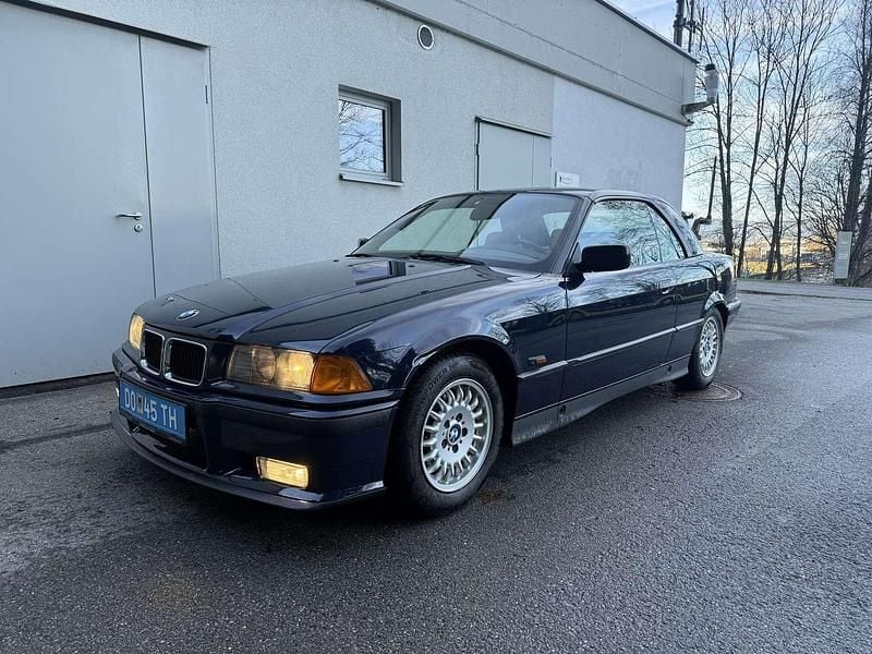 Gebraucht BMW 325 Cabriolet 192 PS (141 kW) 1994 Cabrio