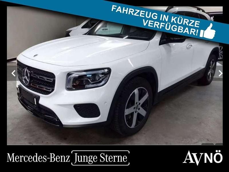 Gebraucht Mercedes GLB200 Night 150 PS (110 kW) 2024 Weiß SUV