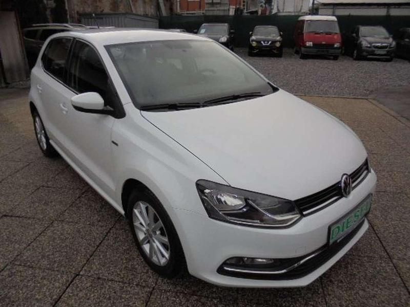 Gebraucht VW Polo 75 PS (55 kW) 2015 Weiß Limousine