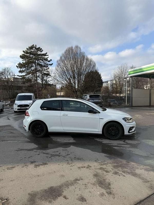 Gebraucht VW Golf VII R-line 86 PS (63 kW) 2017 Limousine