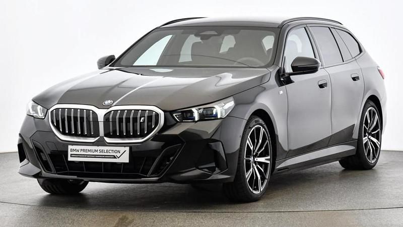 Gebraucht BMW i5 Comfort Edition 250 kW (340 PS) 2025 Schwarz Kombi