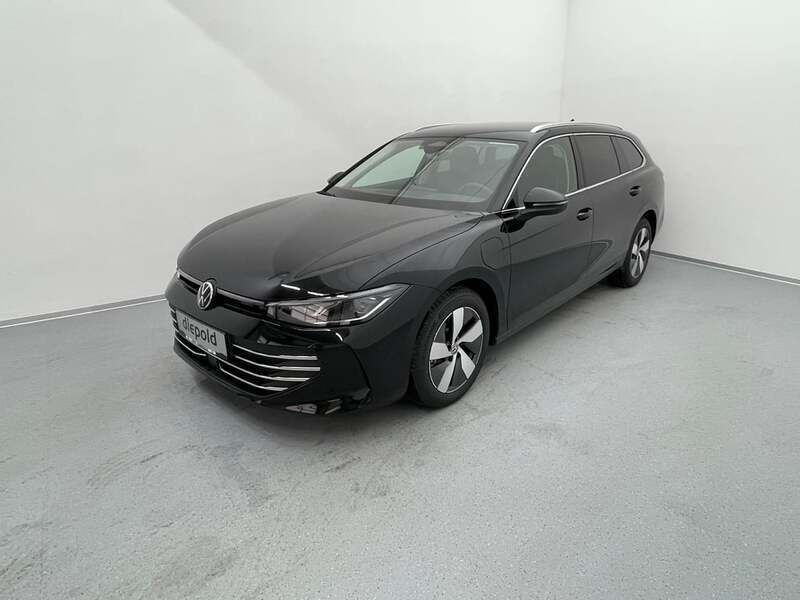 Schwarz metallic Neu 2025 VW Passat Business Kombi | € 42.480 (Fairer Preis) - Bild 1/4